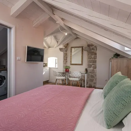 Agava Apartman *